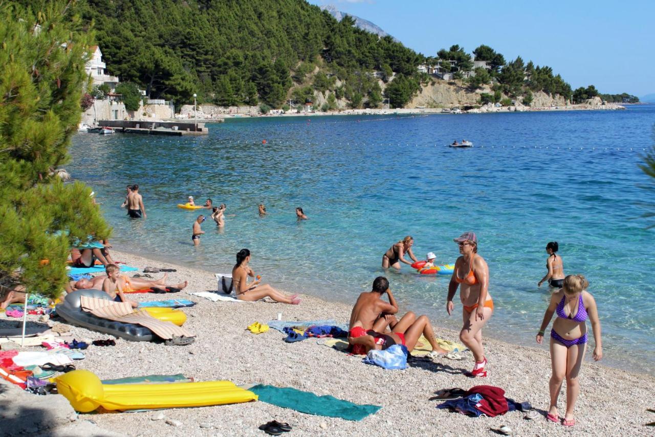 Apartments With A Parking Space Brela, Makarska - 16603 Екстериор снимка