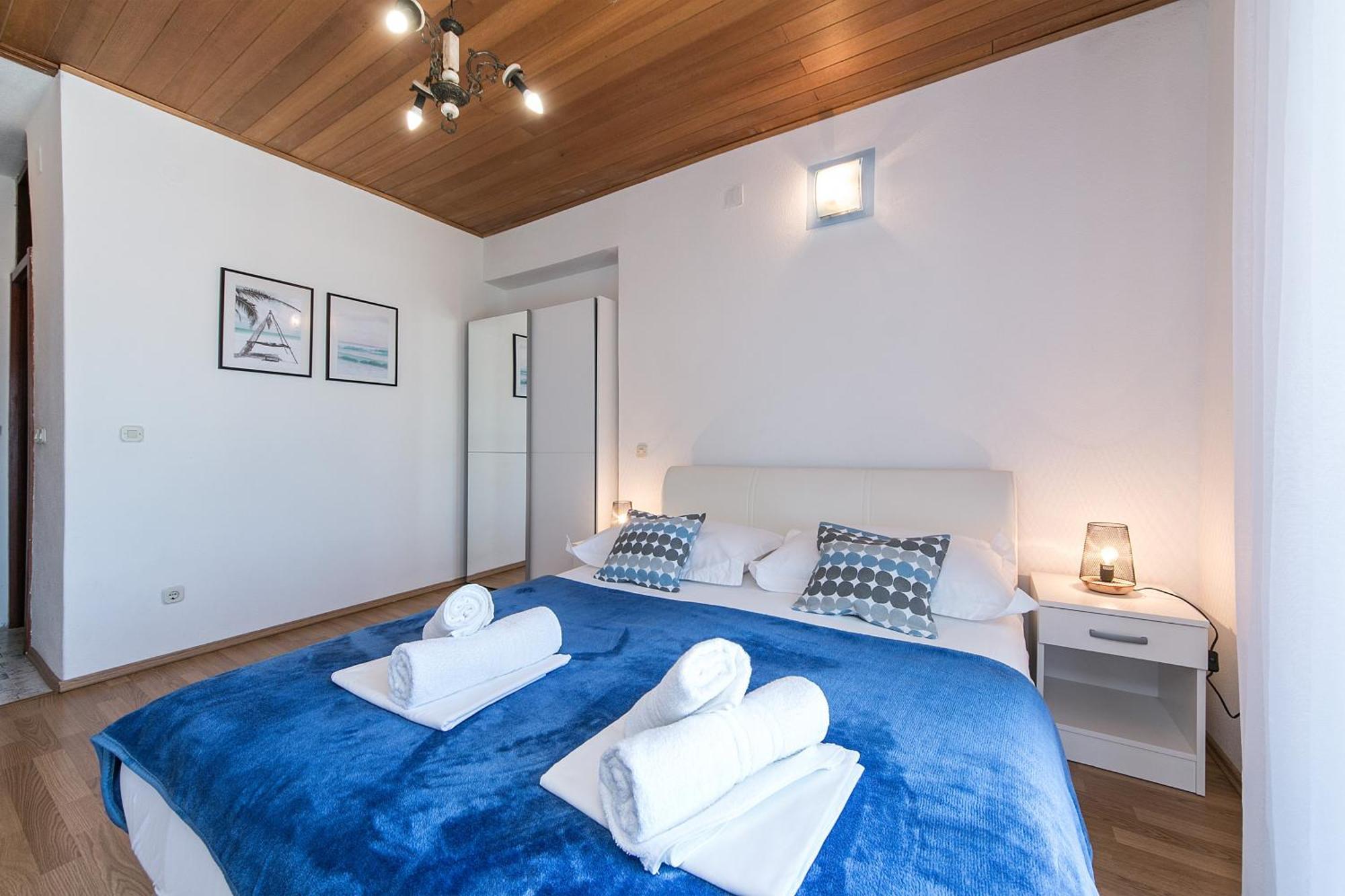 Apartments With A Parking Space Brela, Makarska - 16603 Стая снимка
